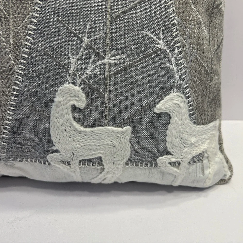 Secret Celebrity Embroidered Glitter Throw Pillow 18x18” Christmas Snow ThemeEUC